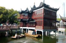 Shanghai Private Tour the Bund Nanjing Road Yu Garden and Oriental Pearl Tower