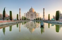 Taj Mahal Entrance Ticket with Including Private Guide