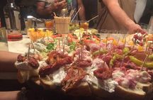 Drink eat and walk in Venice
