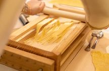 Prosecco and Pasta Making Class at Local's Home in Verona