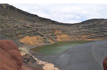 Tour Lanzarote South with Winery Visit 