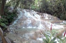 Dunns River Falls Park and Beach 