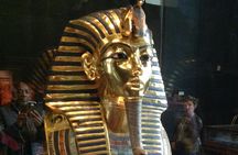 Private Cairo Tour: Pyramids, Museum & Bazaar