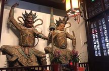 Private Tour of Shanghai City Highlights with Huangpu River Cruise