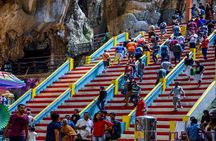 Private Tour: 3 in 1 Day Trip to Batu Caves, Bukit Melawati & Fireflies 