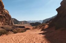 Petra and Wadi Rum in One Day | The Jordanian Mappers
