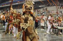 São Paulo Carnival Parade From A Prime Box: With Shuttle, Guide, Food & Drink