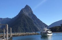 Milford Sound Private Tour With Lunch and Boat cruise 