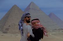 Full Day Tour to Giza Pyramids and Egyptian Museum in Cairo
