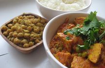 Bangalore: Traditional Cooking Classes & Dinner with Chef Family
