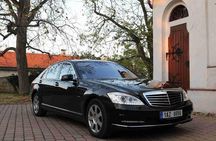Scenic transfer from Prague to Passau with 4 hours sightseeing in Cesky Krumlov