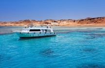 Sharm El Sheikh: Tiran Island Snorkeling with Lunch on Boat