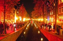 Exclusive Amsterdam Red Light District tour with a drink