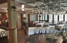 Commandants Dinner & Show