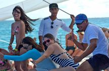 Isla Mujeres All Inclusive Sailboat Experience