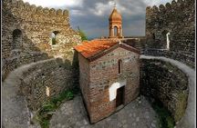 Full-Day Signagi and Bodbe Tour in Kakheti from Tbilisi
