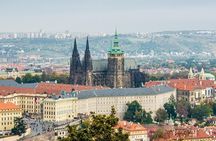 Prague Castle: Private fairytale walking tour