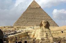 From Hurghada visit Pyramids of Giza & Egyptian museum by flight