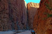Private 2 Days Desert Tour from Fes with Overnight in Luxury Desert Camp