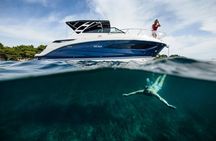 Motor Yacht (2020)Luxury Private Cruise Around Santorini