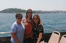Bosphorus Cruise with Dolmabahce Palace and Istiklal Street Tour