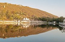 Full-Day Udaipur Sightseeing Tour by Private Car and Driver