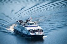 Loch Ness 1-Hour Cruise with Urquhart Castle Views