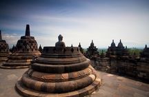 1-Day Yogyakarta Merapi Borobudur - PRIVATE Tour with GUIDE