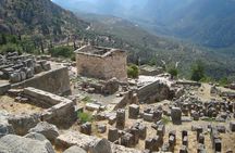 Thermopylae and Delphi full day private tour from Athens