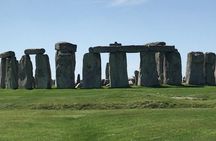 Salisbury Magna Carta Stonehenge and Bath Private Tour