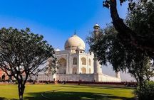 Same Day Taj Mahal Tour by AC Private Cab from Noida