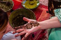Moroccan Art Henna traditions 