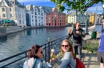 Amazing city walk in Ålesund