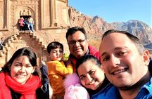 Private tour to Khor Virap, Noravank, ancient Birds-Cave, Hin Areni wine factory