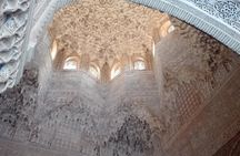 Alhambra private tour (without tickets) total/group Max 15 people