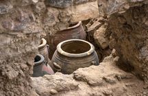 Historic Heritage Tour of Santorini (Akrotiri)