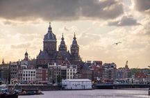 Discover Amsterdam’s most Photogenic Spots with a Local