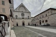 Assisi Private Walking Tour including St. Francis Basilica