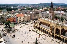 Warsaw to Auschwitz and Krakow Old Town Full-Day Trip by Car