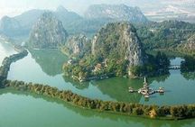 Seven Star Crag and Dinghu Mountain private day tour from Guangzhou