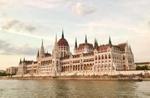 Architectural Budapest: Private Tour with a Local Expert