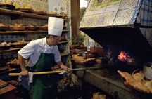 Private walking Tour: The oldest taverns of Madrid