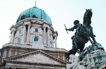 Castle District tour with Matthias Church Ticket & Cake & Coffee