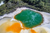 Rotorua Highlights inc. Waiotapu & Te Puia Day Tour from Auckland