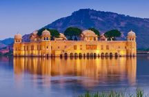 4-Days Golden Triangle Tour to Agra and Jaipur From New Delhi