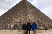4 Hour Giza Pyramids & Sphinx Tour 