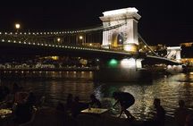 Budapest Urban Walk - Budapest City Tour with Cake & Coffee