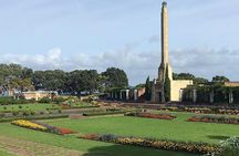 Auckland City Private Tour for Couples. Be chauffeur driven with added extras.