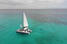 Barbados Catamaran Snorkel Cruise with Lunch and Open Bar