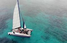 Barbados Catamaran Snorkel Cruise with Open Bar